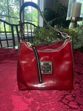 Vintage Dooney & Bourke Red Patent Leather Mini/Bitsy Bag with Dark Trim NWOT🍒